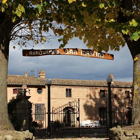 Agriturismo San Martino *