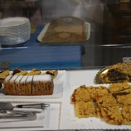 Alojamento de Acomodação e Pequeno-almoço San Martino 3*